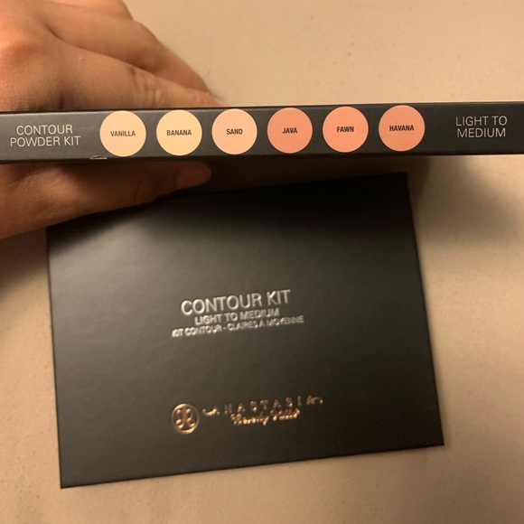 ABH Light to Medium Contour Powder Kit - Picture 2 of 4